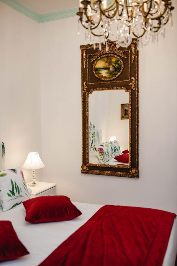 Готель Delfini Trevi House Рим Екстер'єр фото